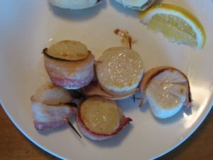 bacon wrapped scallops